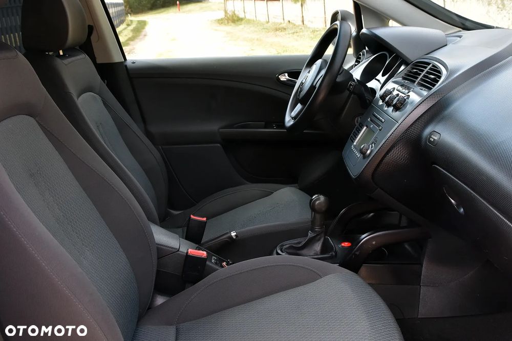 Seat Altea XL 1.6 Reference - 16