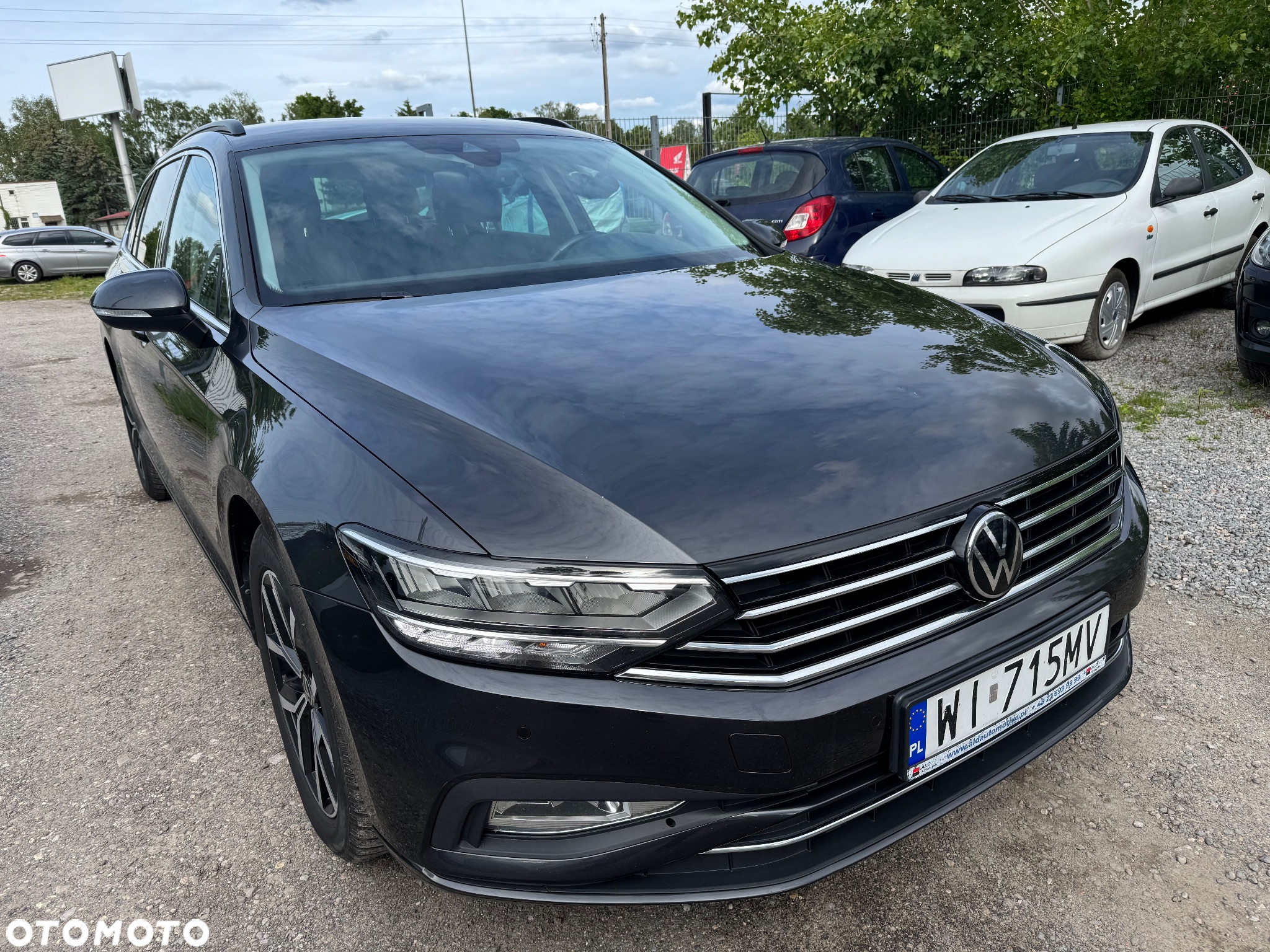 Volkswagen Passat 2.0 TDI SCR Business DSG - 2