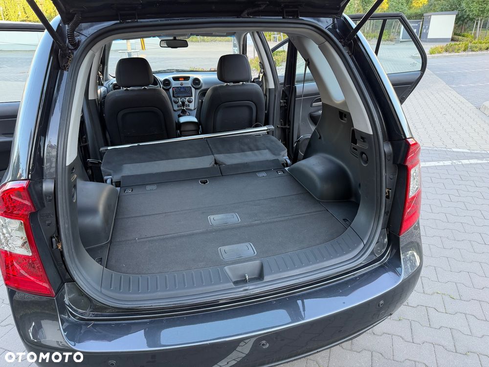 Kia Carens 2.0 CVVT EX - 13