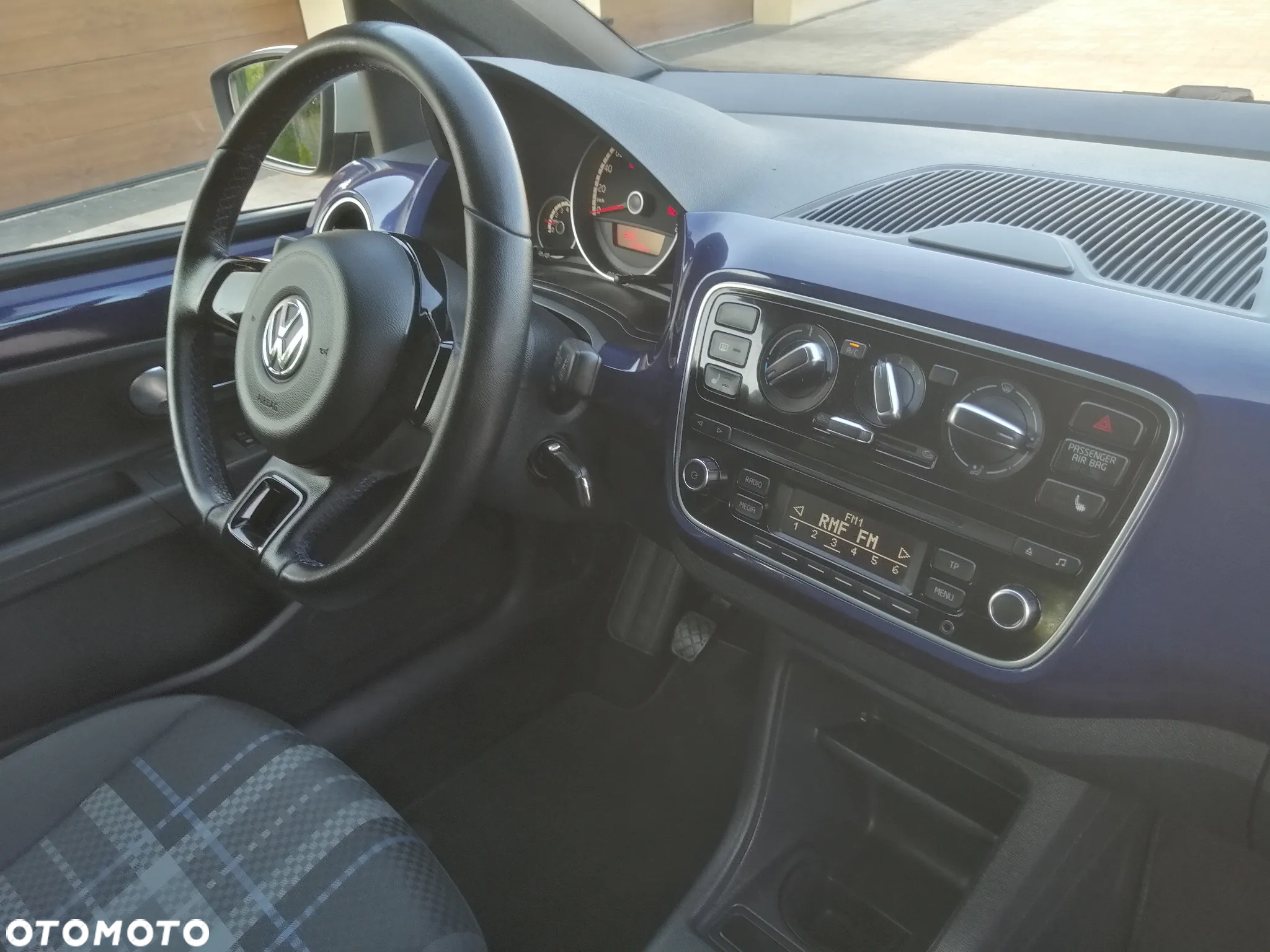 Volkswagen up! club - 20