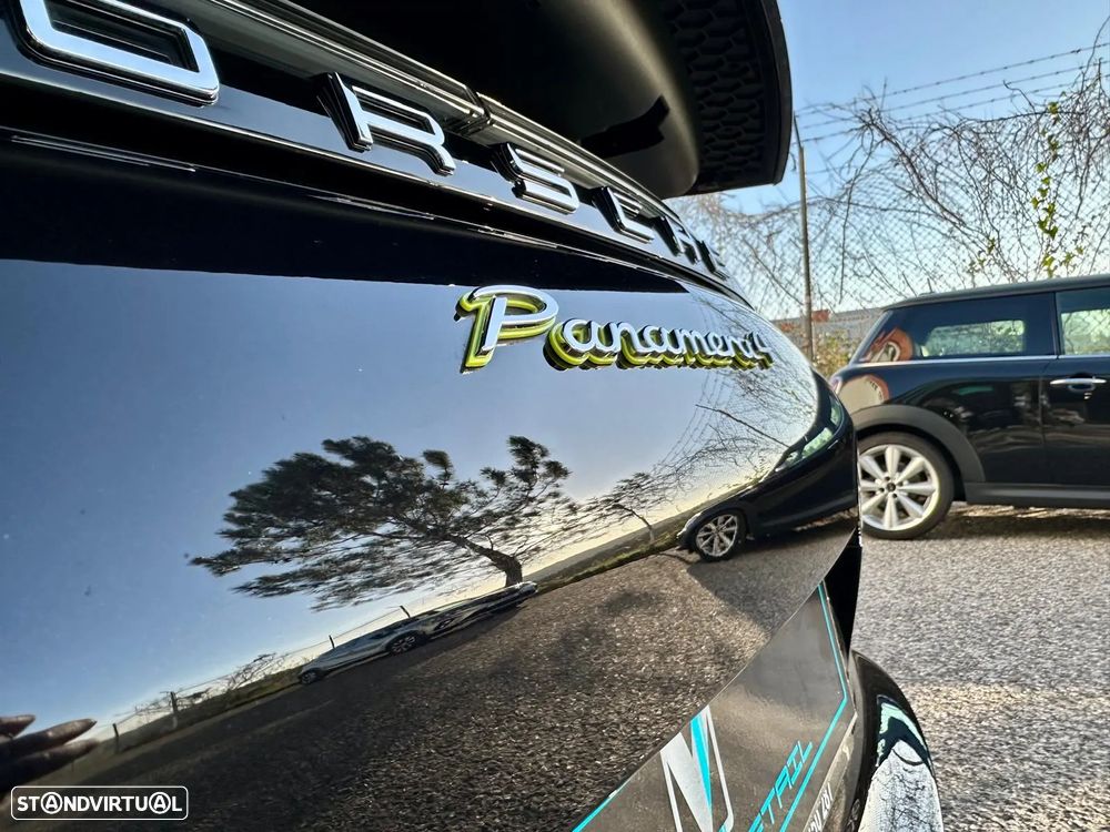 Porsche Panamera 4 E-Hybrid - 9