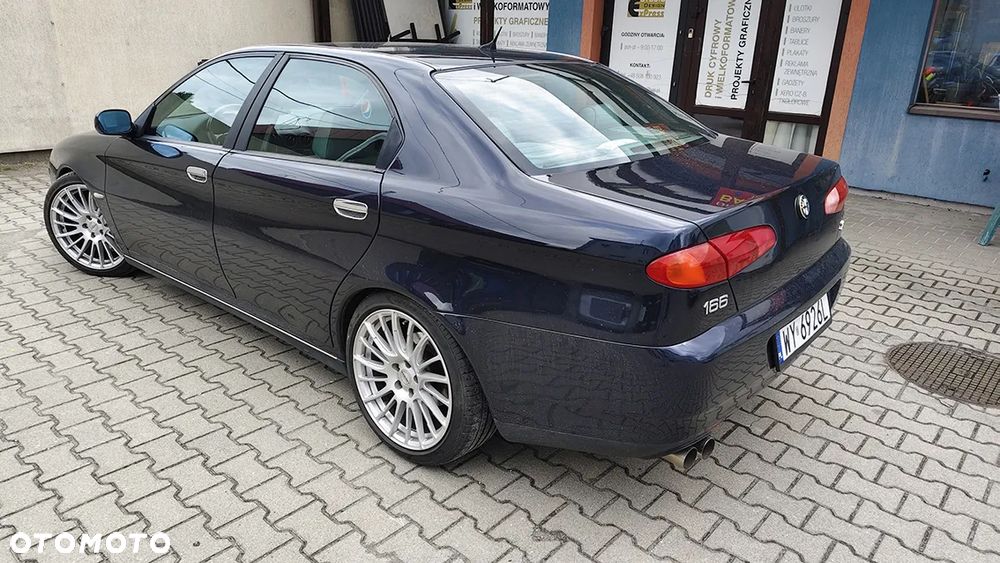 Alfa Romeo 166 - 4
