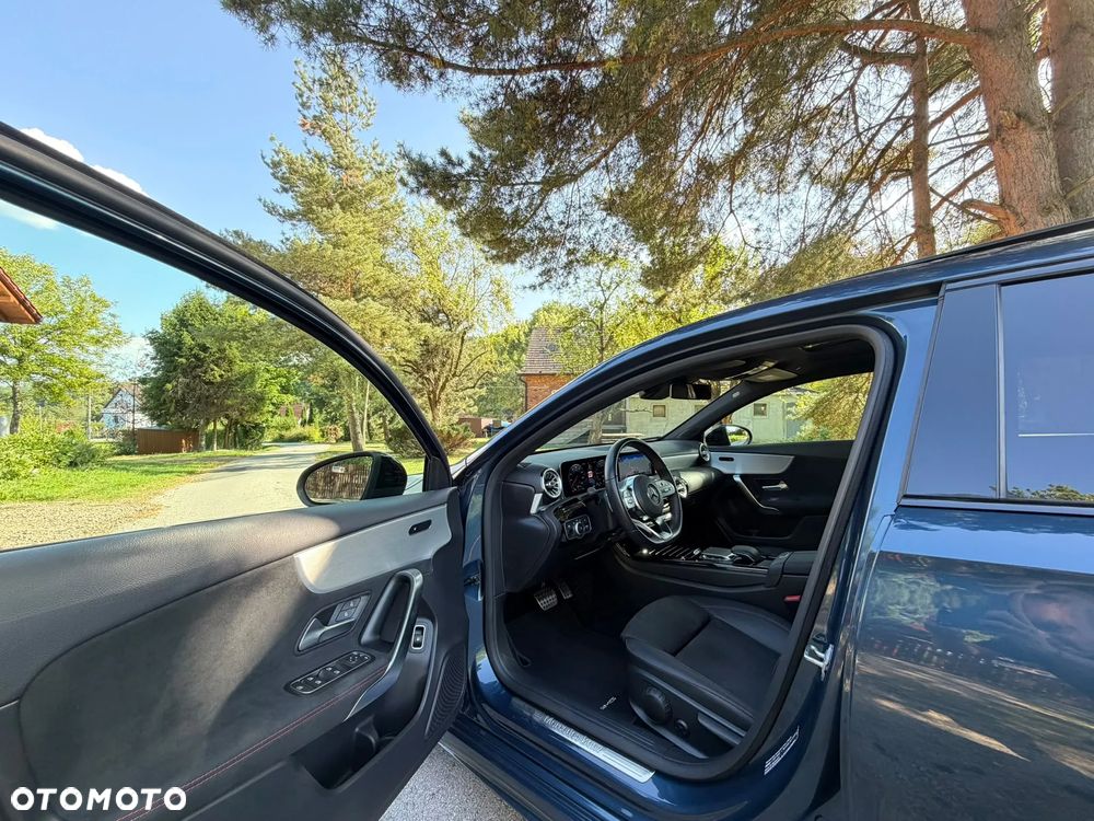 Mercedes-Benz Klasa A 250 e 8G-DCT AMG Line Advanced - 13
