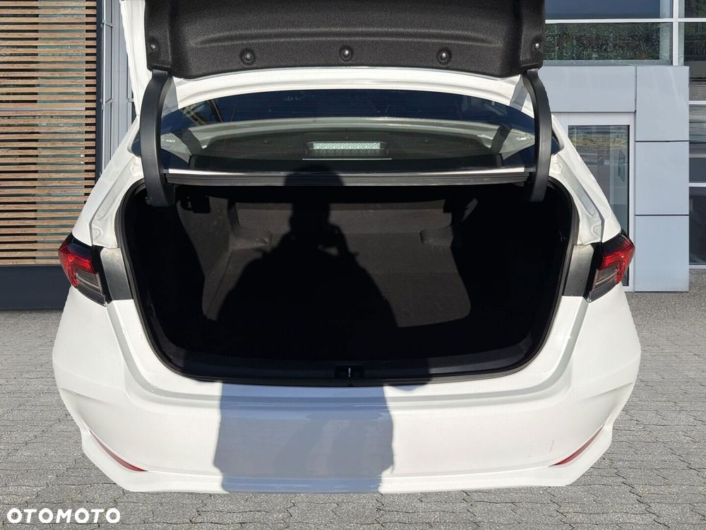Toyota Corolla - 14