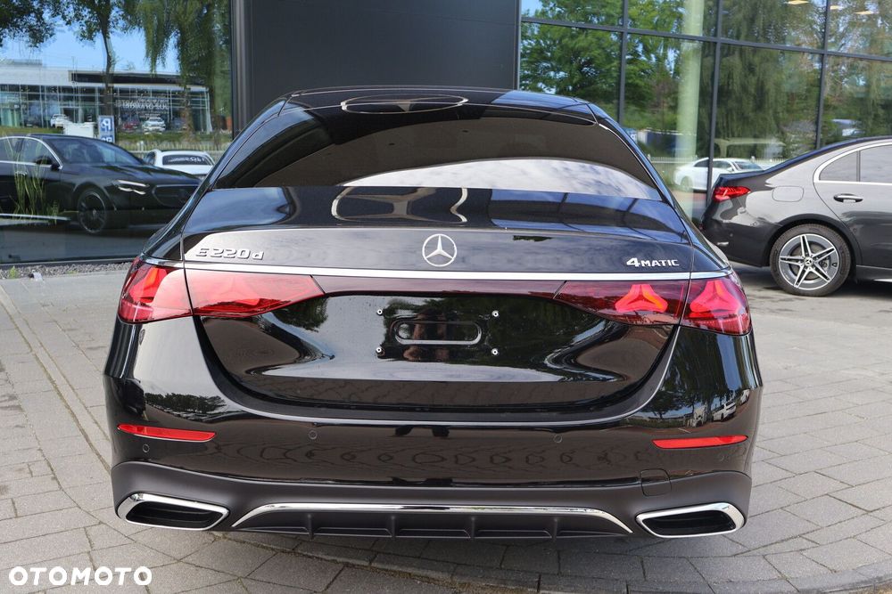 Mercedes-Benz Klasa E - 7
