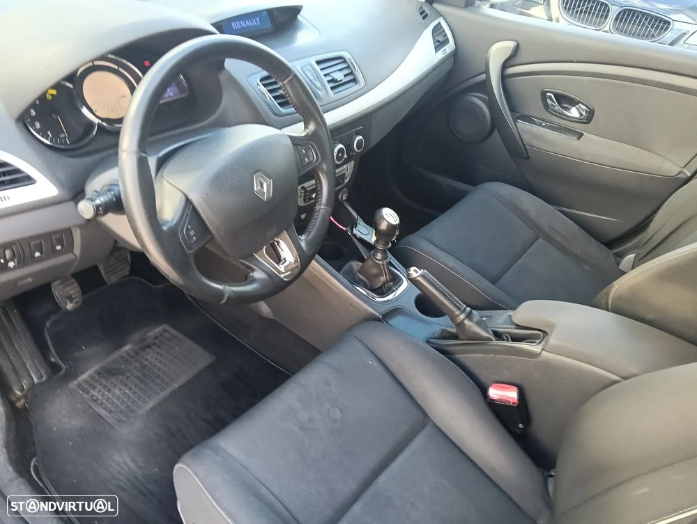 Renault Mégane Sport Tourer 1.5 dCi Limited SS - 13