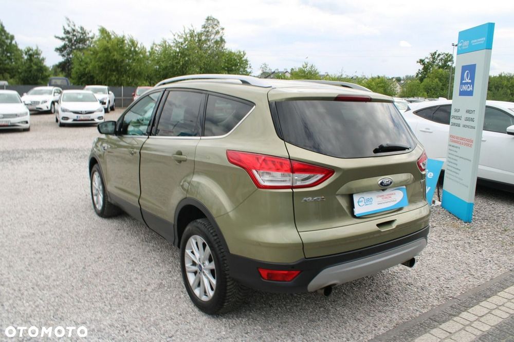 Ford Kuga - 8