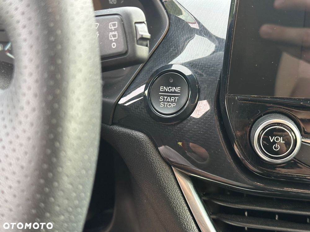 Ford Fiesta 1.0 EcoBoost STart-Stop ST-LINE - 23