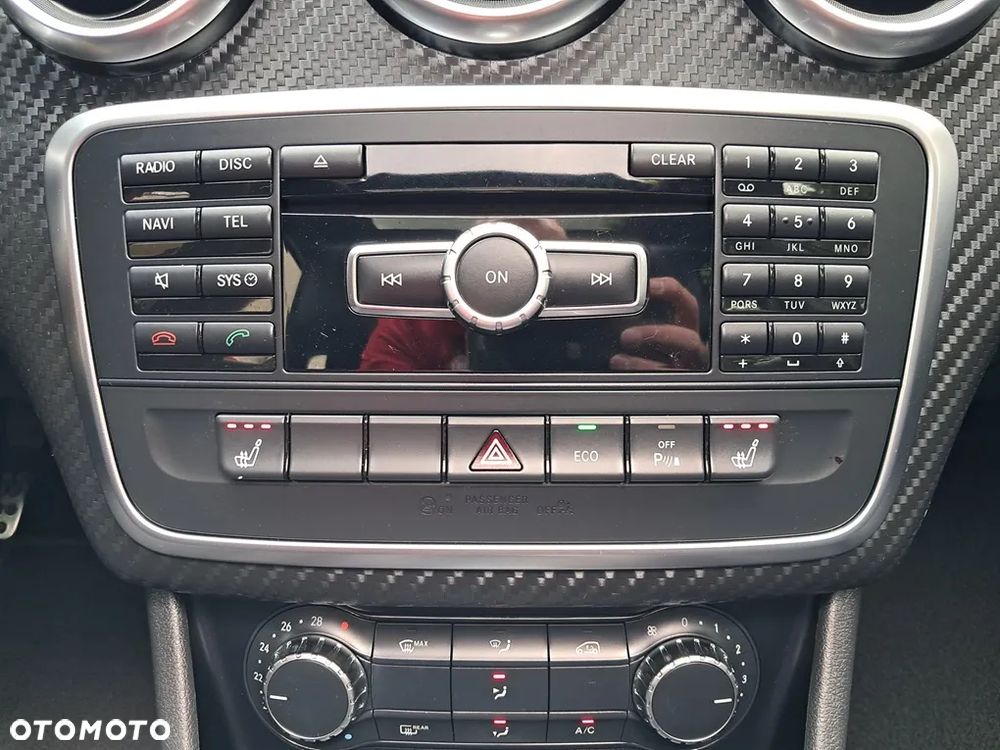Mercedes-Benz Klasa A 180 (BlueEFFICIENCY) AMG Sport - 23