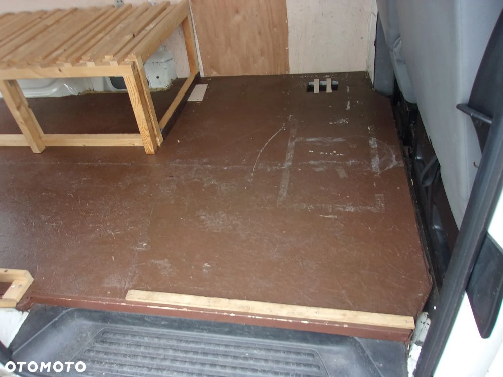 Volkswagen transporter T5 (CAMPER) - 21