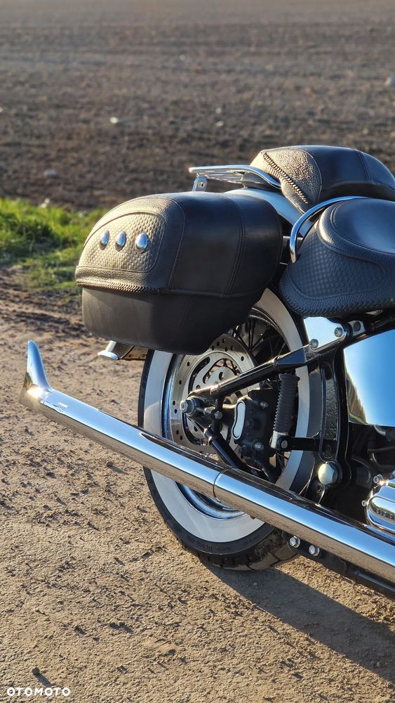 Harley-Davidson Softail Deluxe - 13