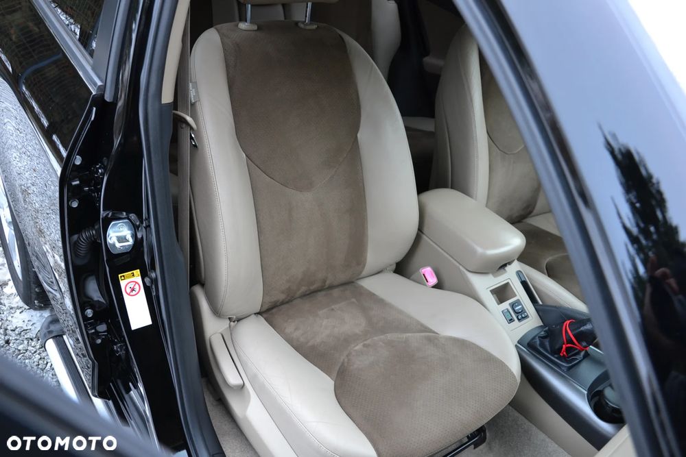 Toyota RAV4 2.0 VVT-i Sol - 10