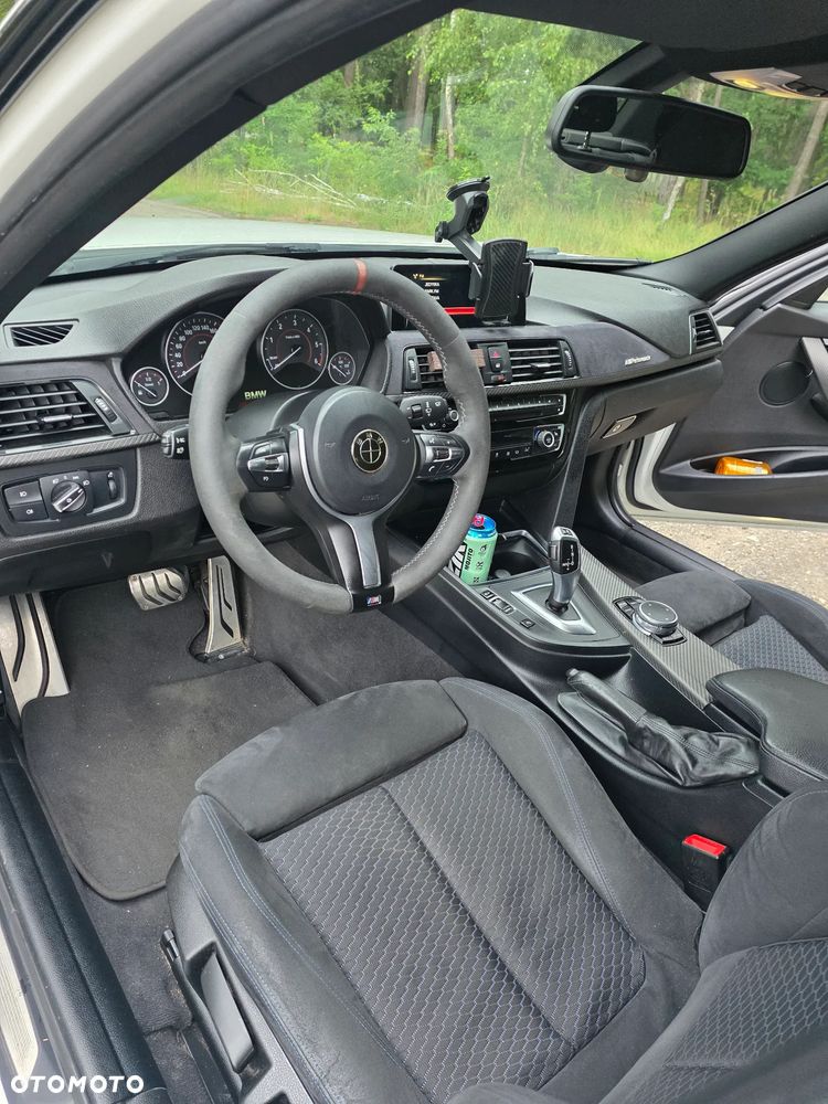 BMW Seria 3 318d M Sport Shadow - 20