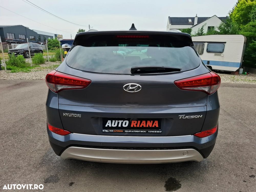 Hyundai Tucson blue 1.7 CRDi 2WD Style - 9