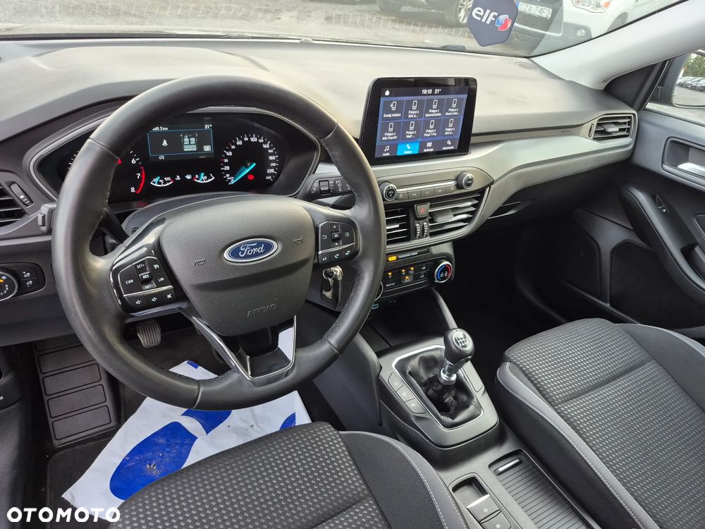 Ford Focus 1.0 EcoBoost Trend - 14