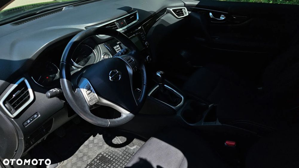 Nissan Qashqai 1.2 DIG-T Tekna+ - 24