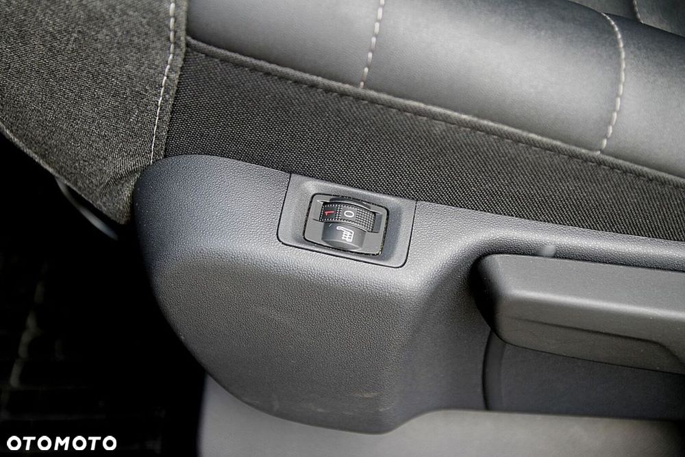 Citroën C3 Aircross 1.2 PureTech Max S&S EAT6 - 25