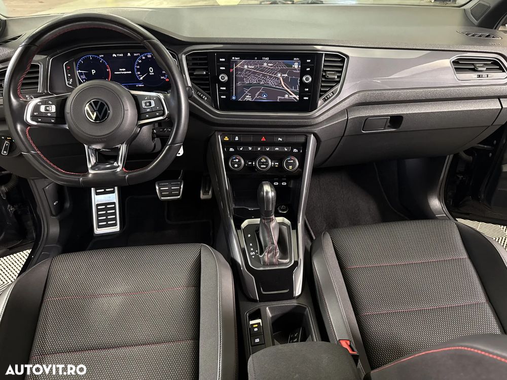 Volkswagen T-Roc - 10