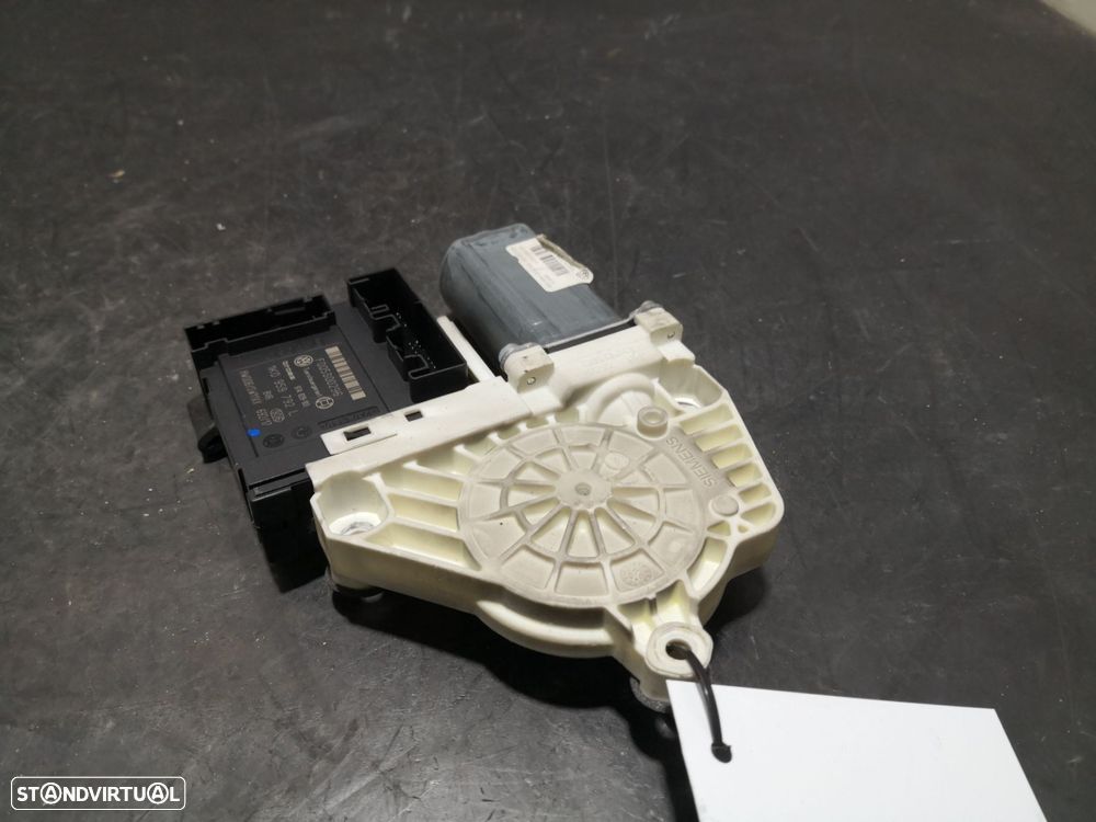 Motor Elevador Frt Esq Volkswagen Passat (3C2) - 5