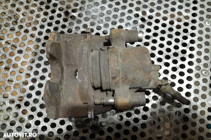 Etrier fata dreapta Ford Focus 2 [2004 - 2008] Hatchback 3-usi 1.6 MT - 4