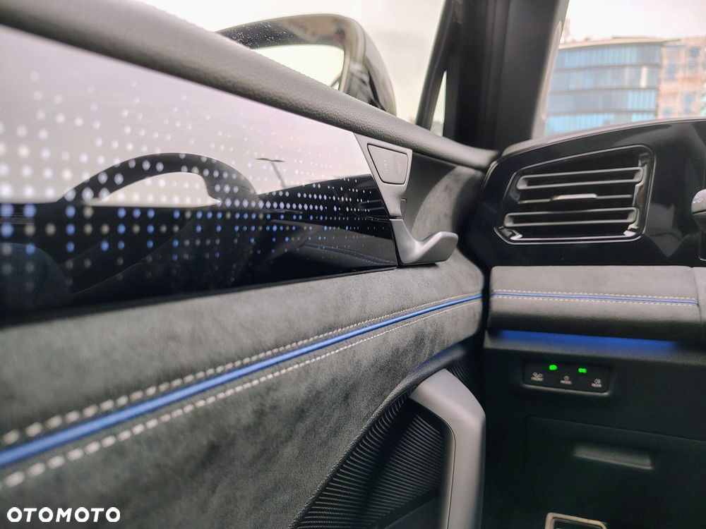 Volkswagen Tiguan - 20