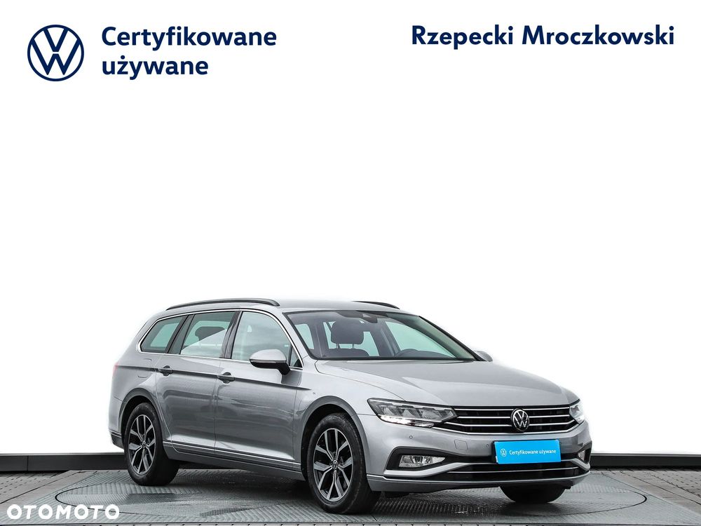 Volkswagen Passat 2.0 TDI Business DSG - 3