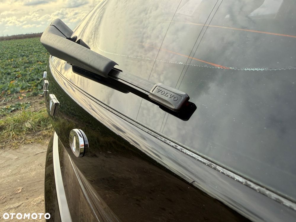 Volvo V40 D4 Drive-E R-Design Momentum - 24