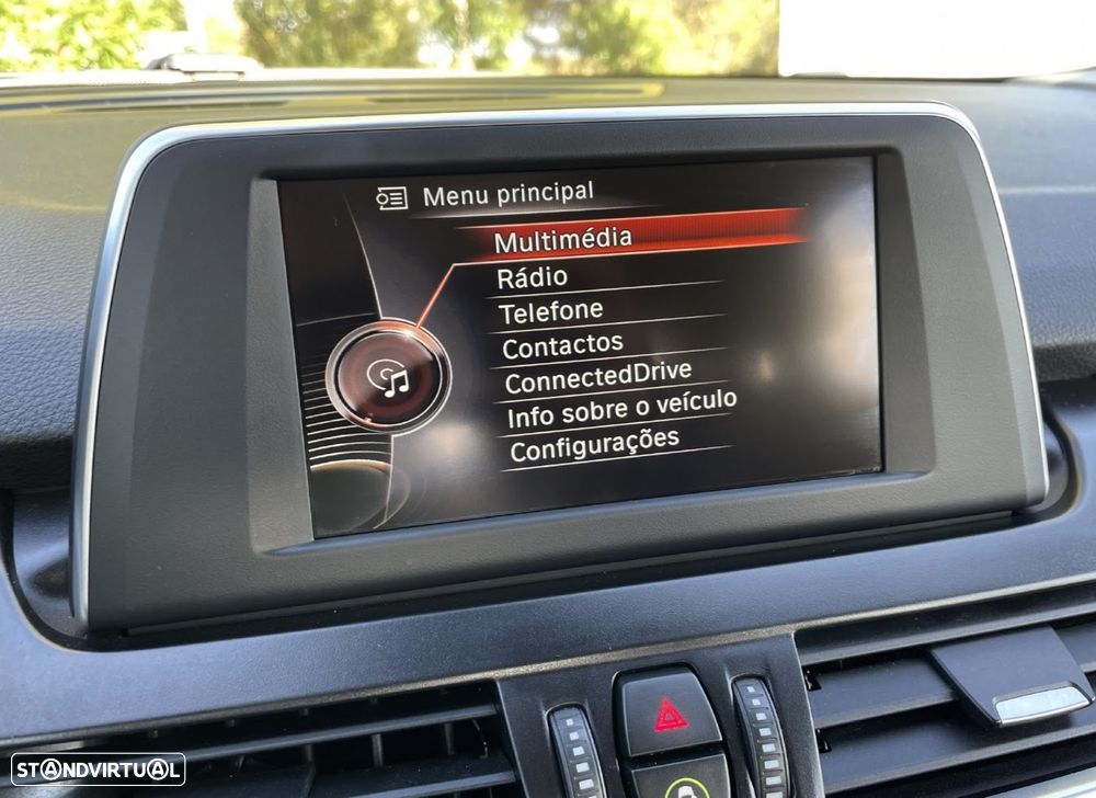 BMW 216 Active Tourer d Line Sport - 51