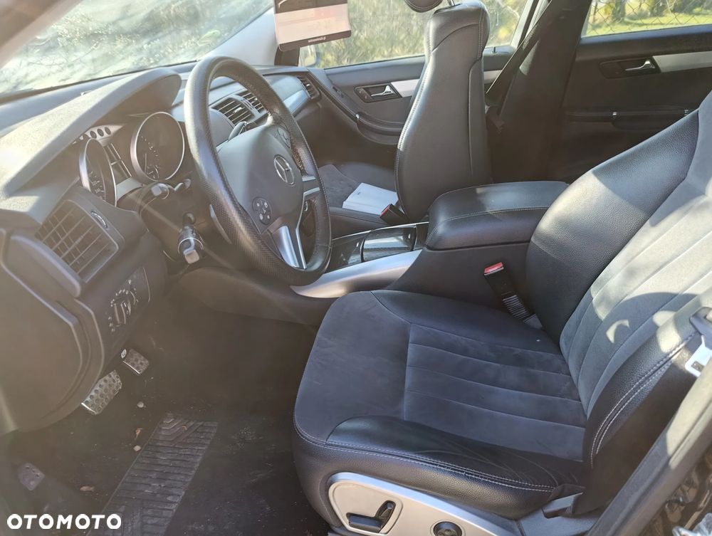 Mercedes-Benz Klasa R - 10