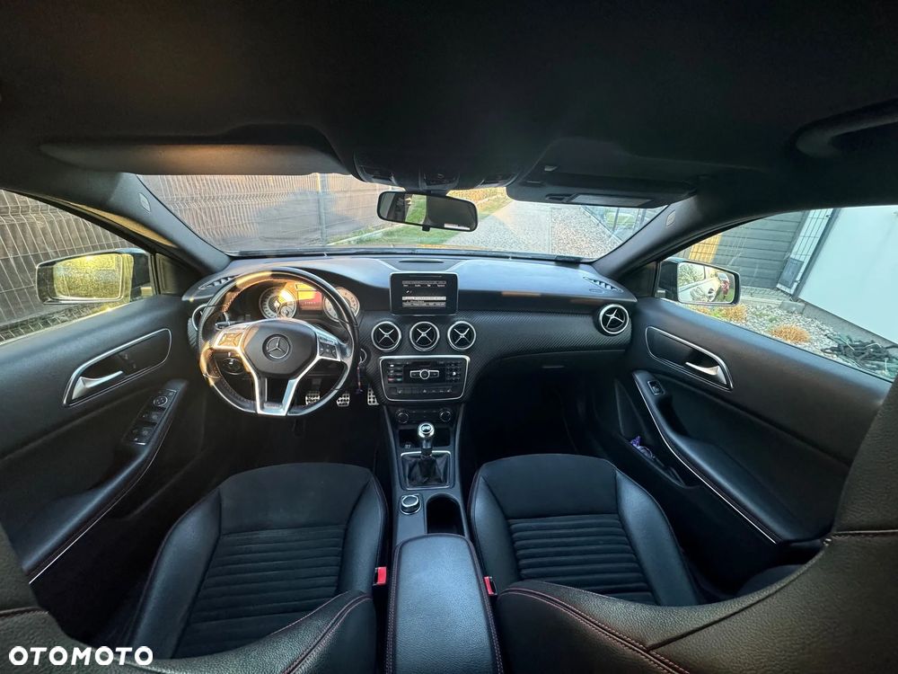 Mercedes-Benz Klasa A 180 AMG Line - 9