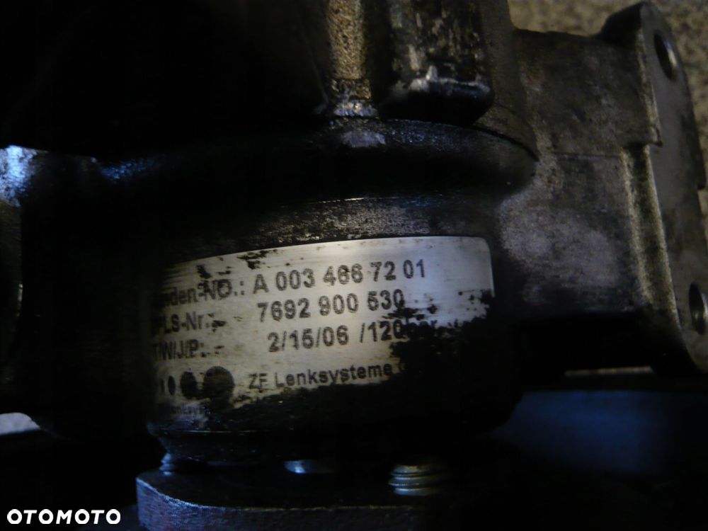 pompa wspomagania a0034667201 mercedes-benz w639 - 2