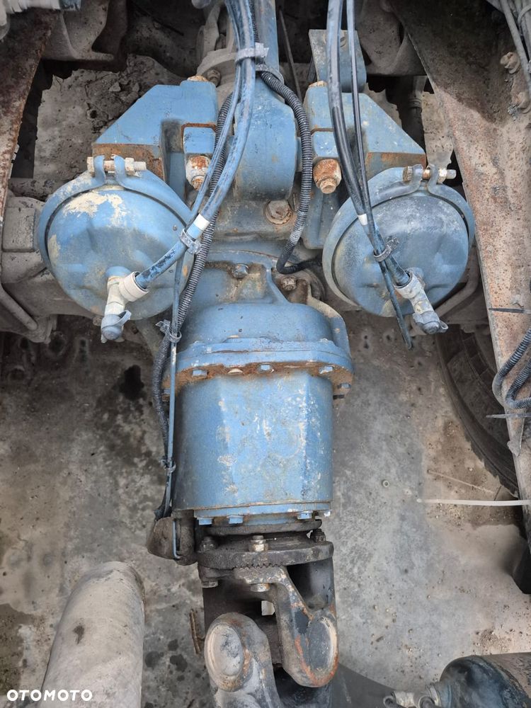 Most napędowy 8x4 renault kerax - 2