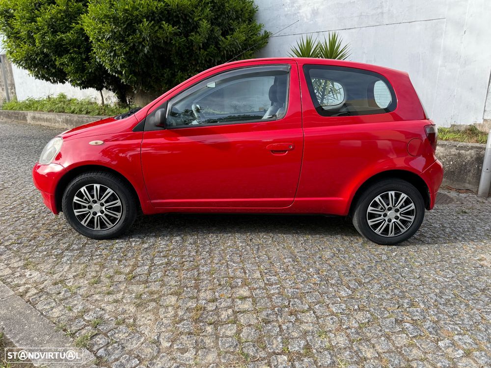 Toyota Yaris 1.0 Luna - 2