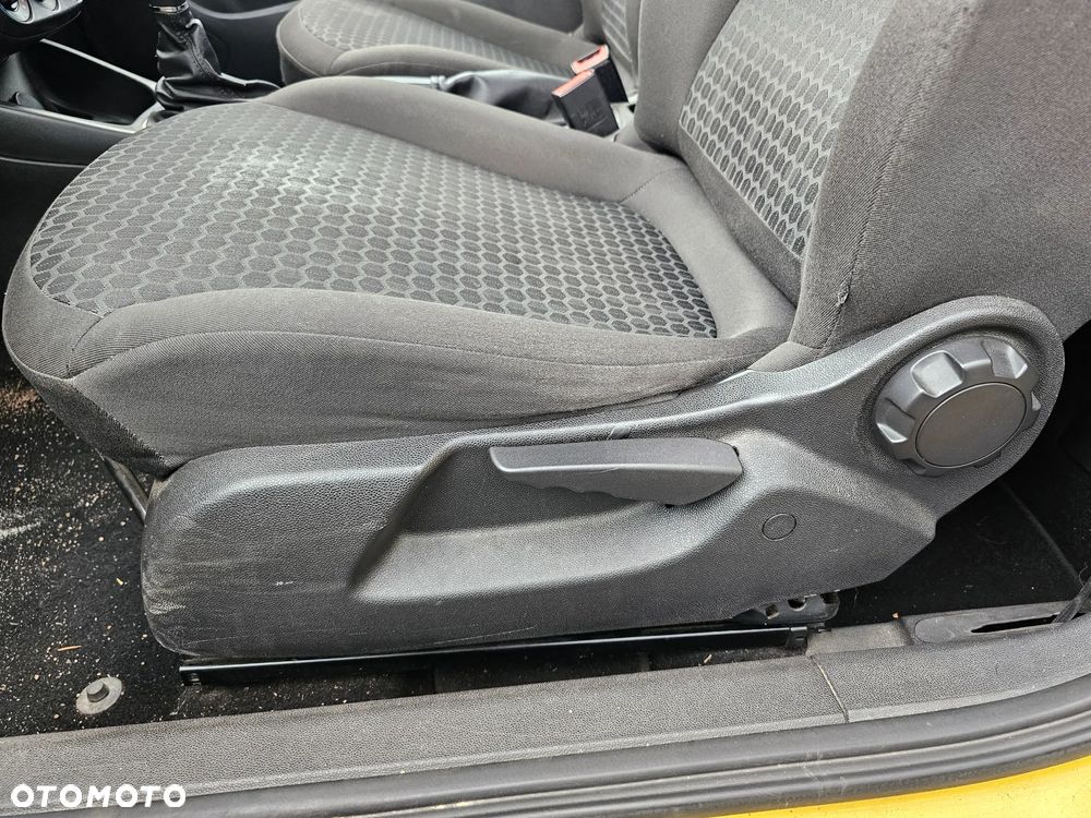 FOTELE PRZEDNIE KANAPA OPARCIE TYŁ MATERIAŁOWE OPEL CORSA E 3 DRZWI EUROPA - 11
