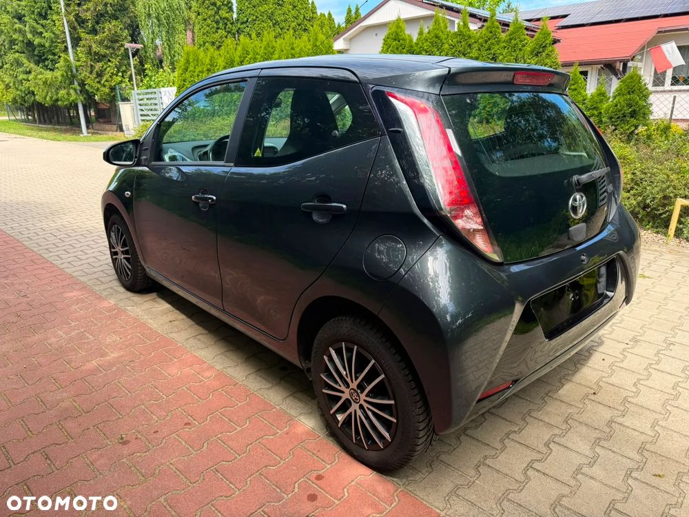 Toyota Aygo 1.0 VVT-i Sprint EU6 - 29