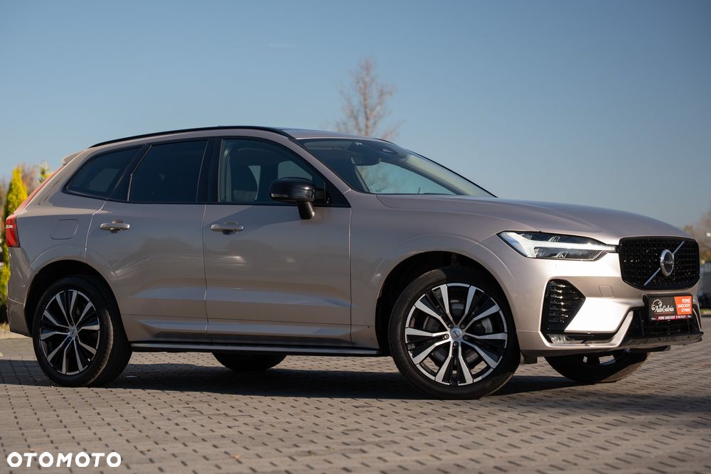 Volvo XC 60 D5 AWD R-Design - 8