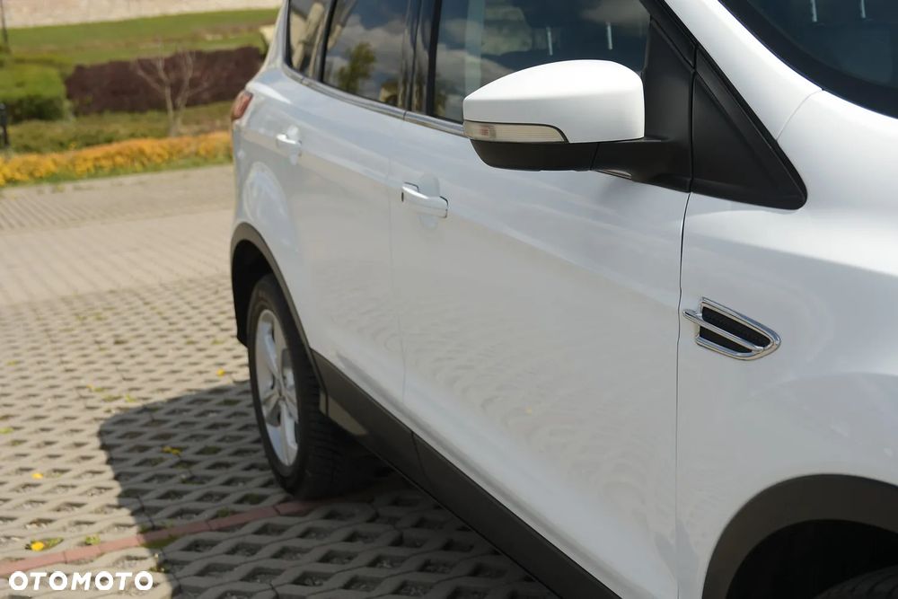 Ford Kuga 2.0 TDCi 4WD Titanium Plus - 14