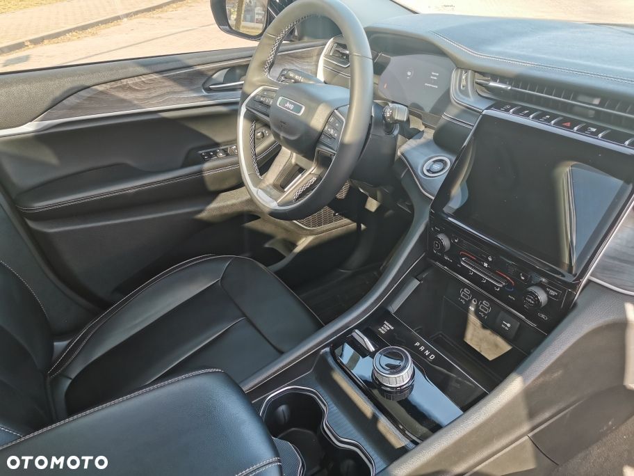 Jeep Grand Cherokee - 7