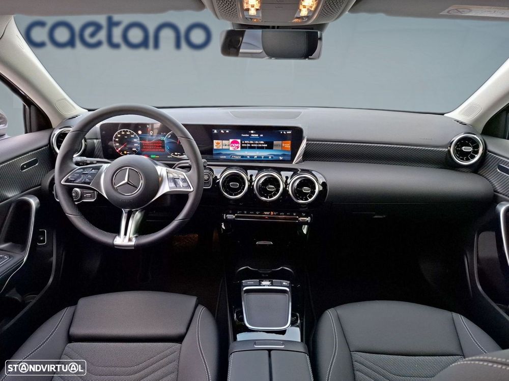 Mercedes-Benz A 250 e - 12