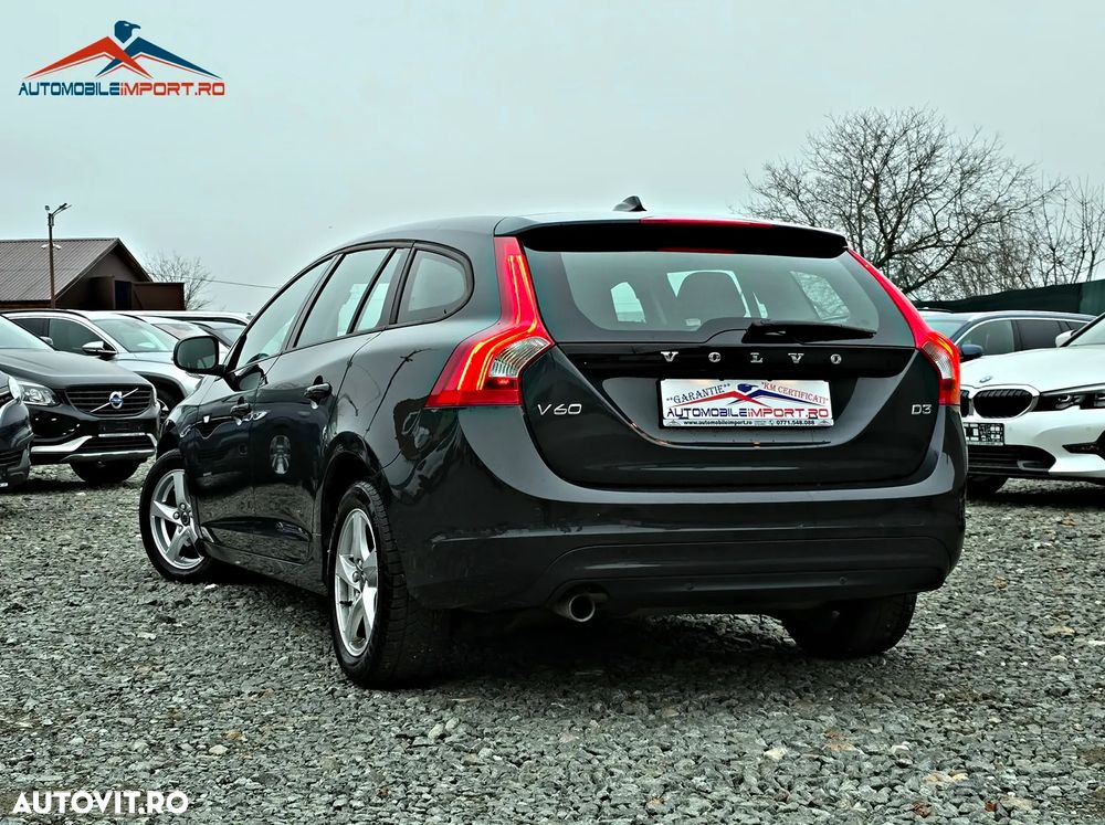 Volvo V60 D3 Geartronic Momentum - 4