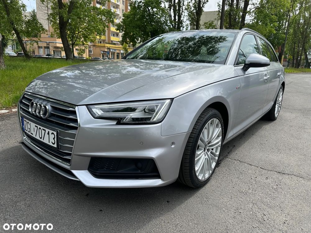 Audi A4 Avant 2.0 TDI S tronic - 1
