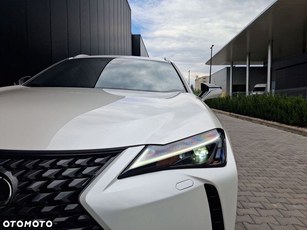 Lexus UX 250h GPF Business 2WD - 22