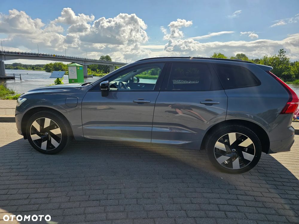Volvo XC 60 T8 AWD Recharge Plus Black Edition - 8