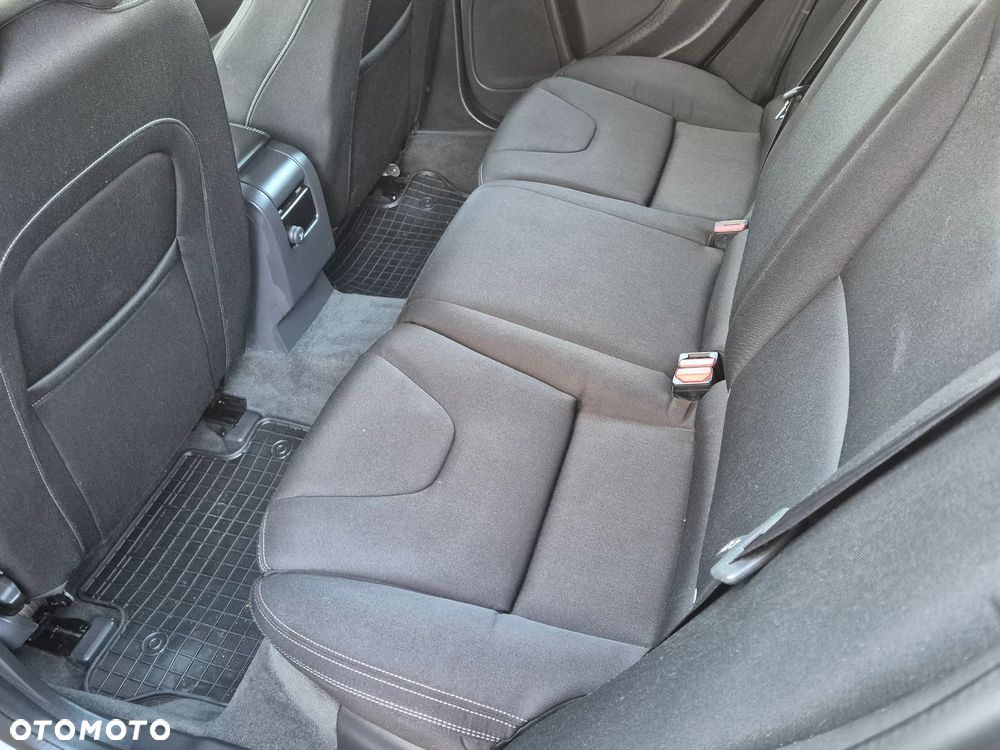 Volvo V60 D2 Drive-E Momentum - 25