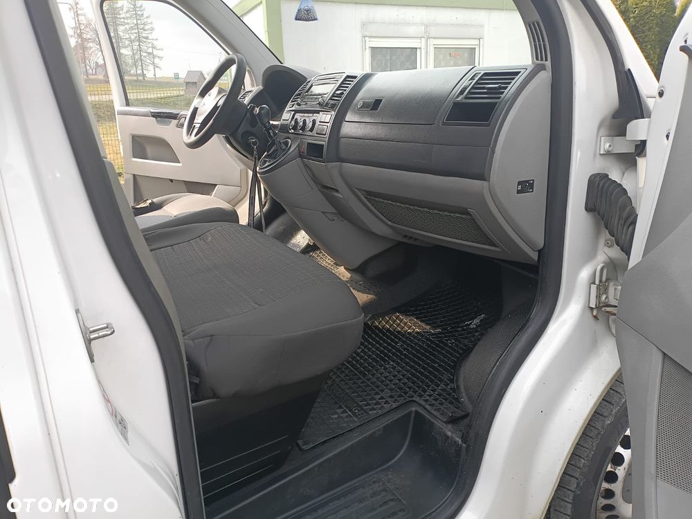 Volkswagen T5 LIFT wersja LONG - 15