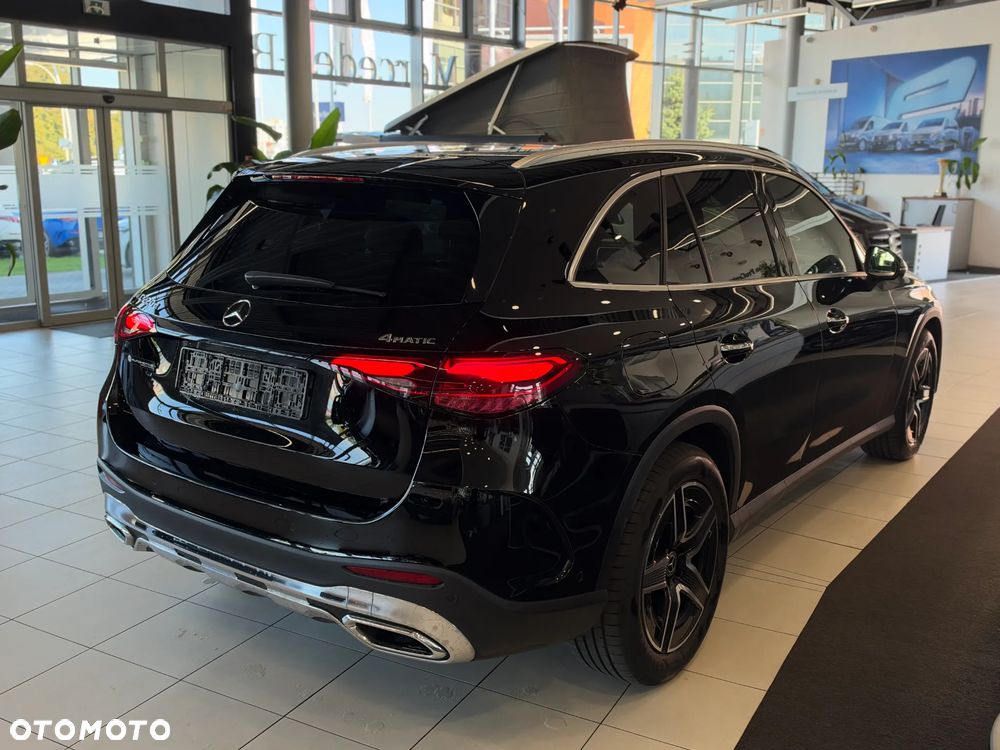 Mercedes-Benz GLC 220 d mHEV 4-Matic AMG Line - 4