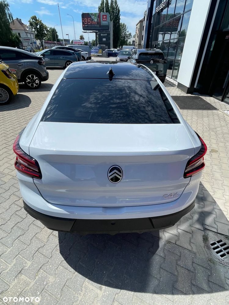 Citroën C4X 1.2 mHEV Max eDCT6 - 9