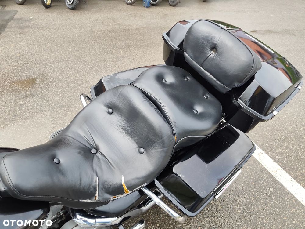Harley-Davidson FLHT Electra Glide Standard - 39