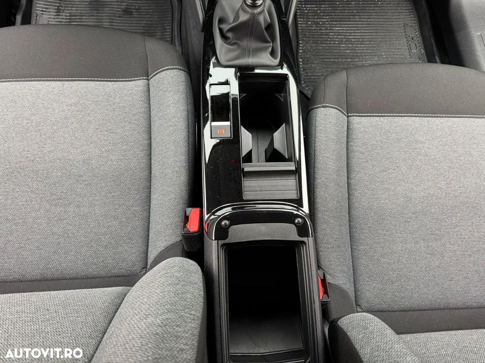 Citroën C4 BlueHDi 110 Stop&Start FEEL PACK - 11