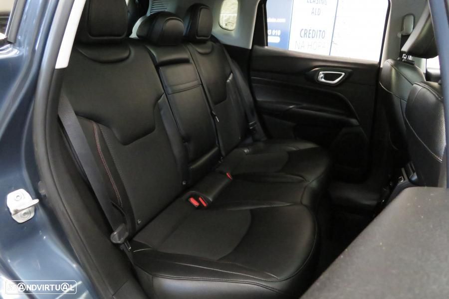 Jeep Compass 1.3 TG Trailhawk - 20